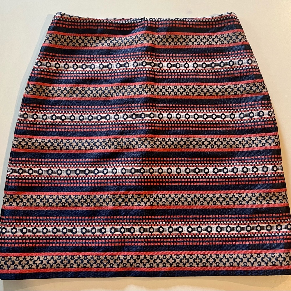2 for $22 ANN TAYLOR LOFT ORANGISH RED AZTEC PRINT TEXTURED CAREER PENCIL  00
